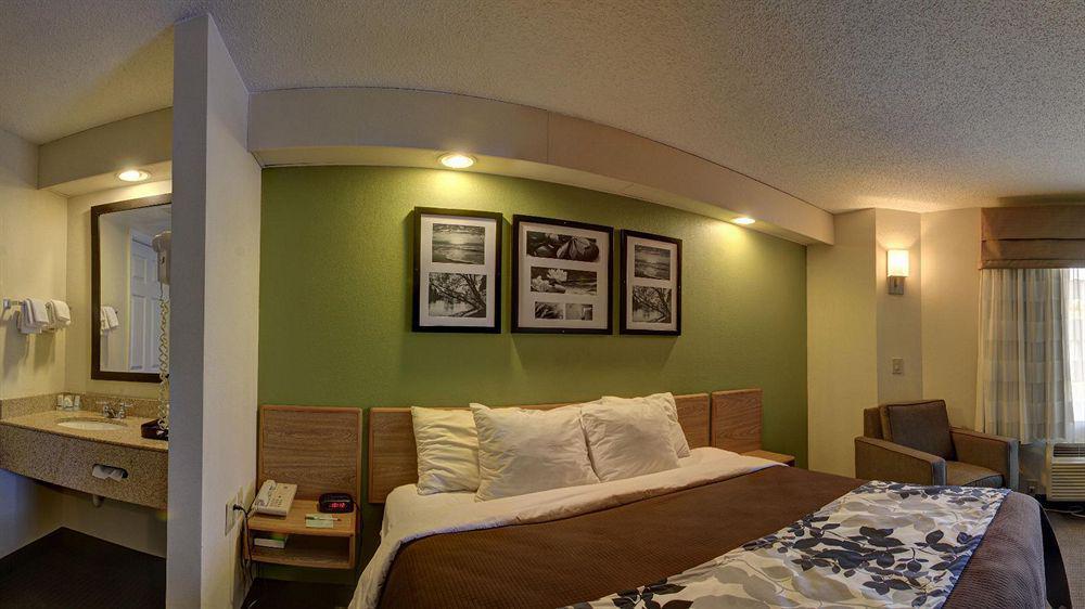 Rodeway Inn Austell Exterior foto